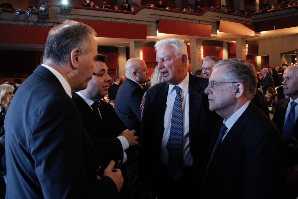 Τζωρτζ Τσούνης, Παναγιώτης Πικραμμένος, Λουκάς Παπαδήμος