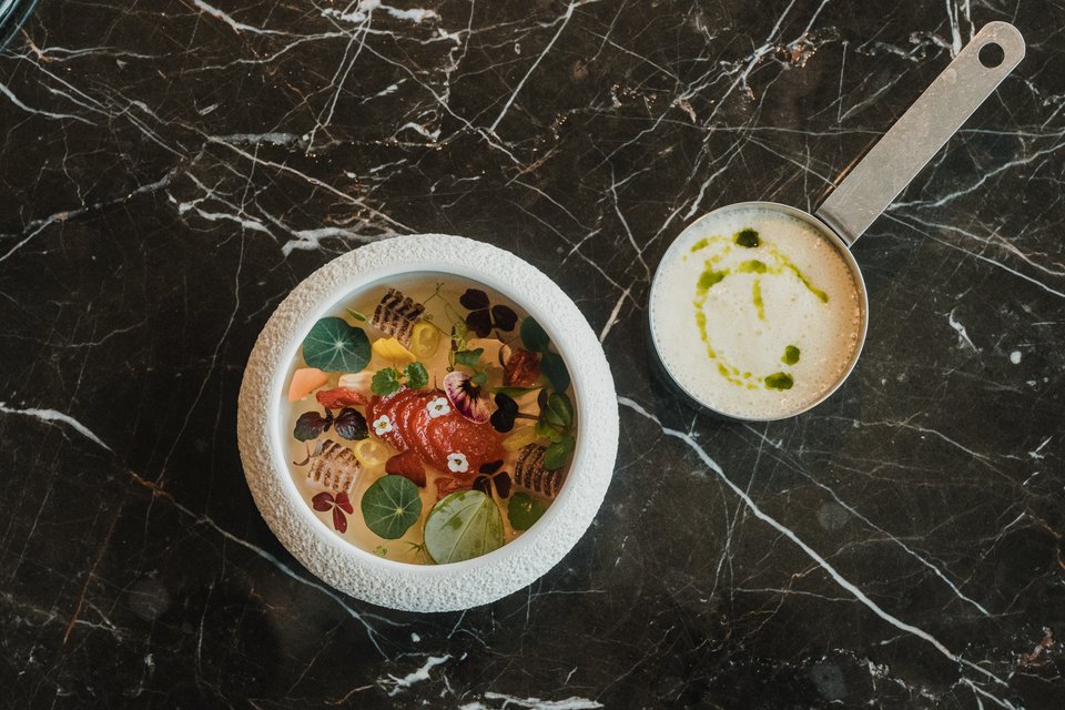 Το πιάτο τομάτα-πέστροφα / Φωτογραφία: Παναγιώτης Μάλλιαρης/iefimerida