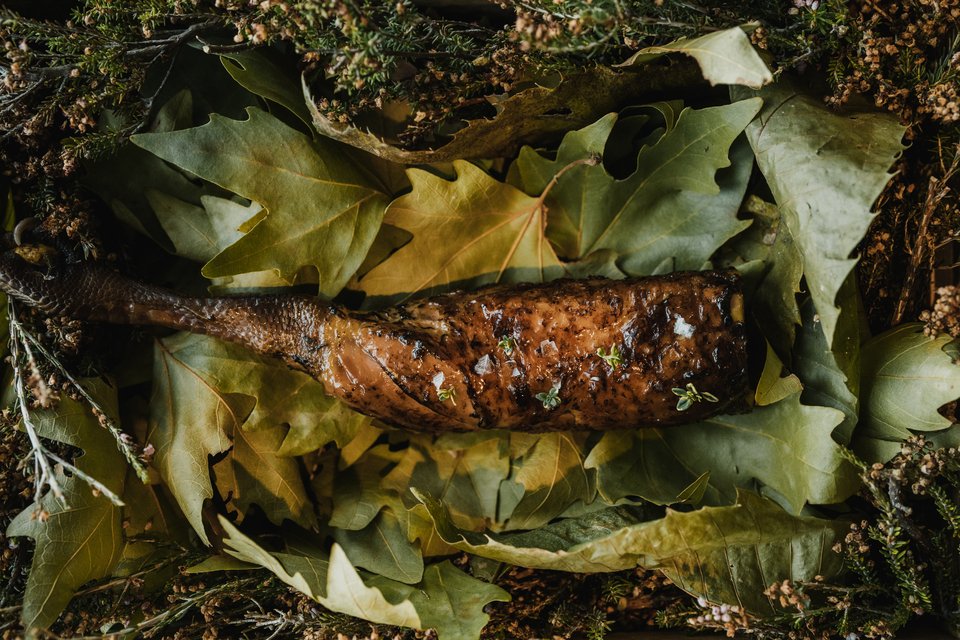 Το πιάτο με το μπούτι φραγκόκοτας / Φωτογραφία: Παναγιώτης Μάλλιαρης/iefimerida
