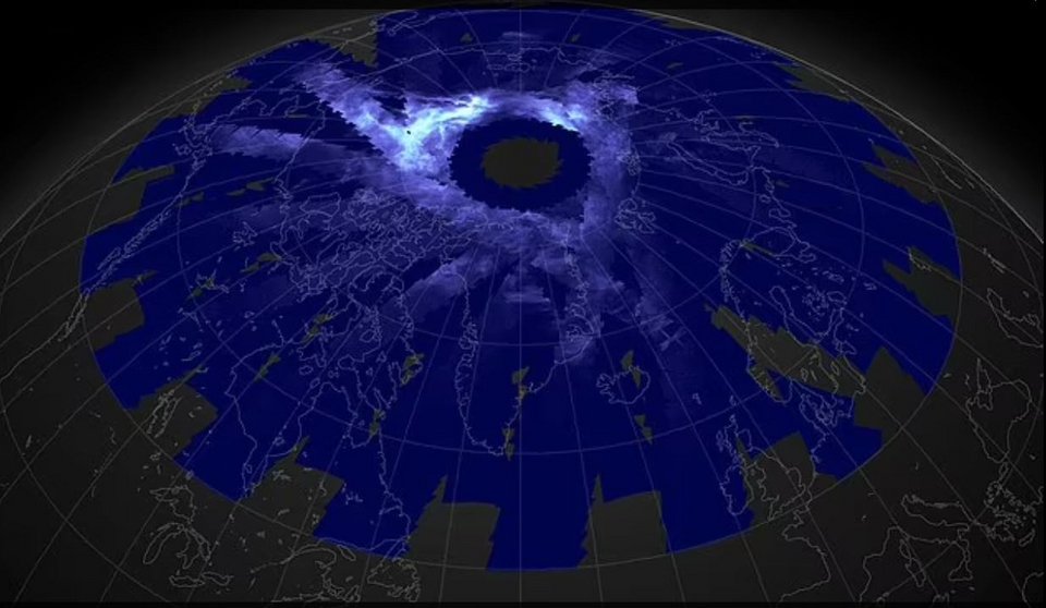 Τα νυχτερινά σύννεφα μπορούν να παρατηρηθούν ακόμη και από το διάστημα, αλλά συνήθως σχηματίζονται μόνο στο Βόρειο ή Νότιο Πόλο