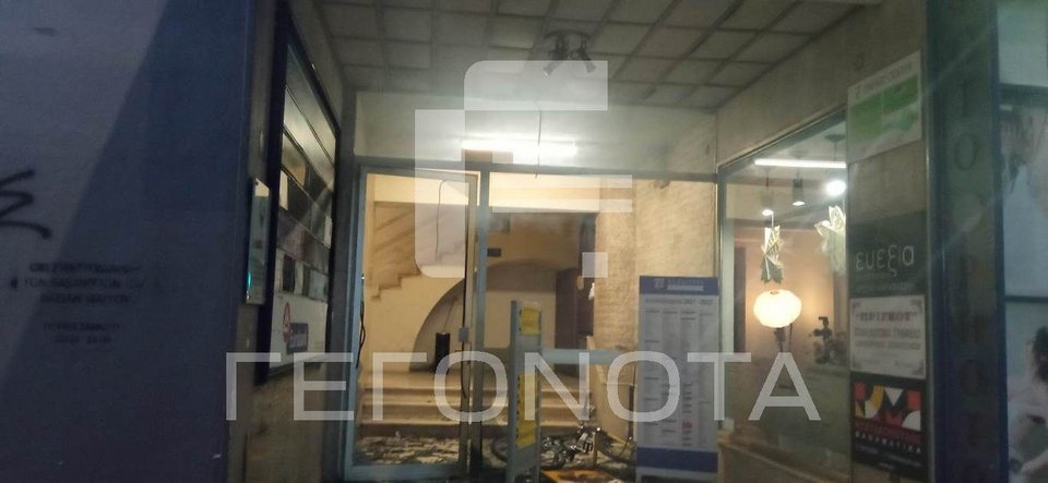 Επίθεση στα γραφεία της ΝΔ στον Βόλο