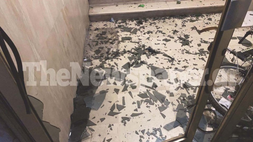 Επίθεση στα γραφεία της ΝΔ στον Βόλο