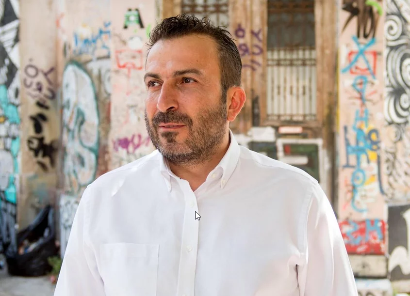 Ο Στέφανος Παραστατίδης