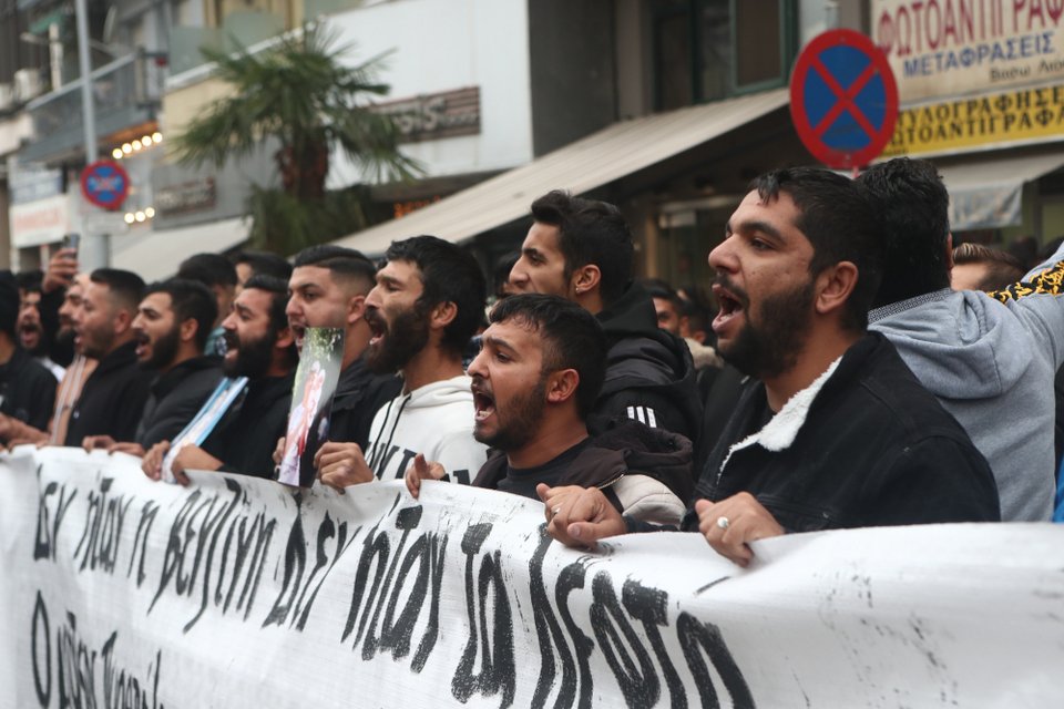 Διαμαρτυρία Ρομά έξω από τα δικαστήρια Θεσσαλονίκης / EUROKINISSI
