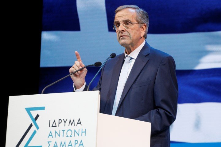 Ο Αντώνης Σαμαράς στο βήμα -Φωτογραφία: eurokinissi