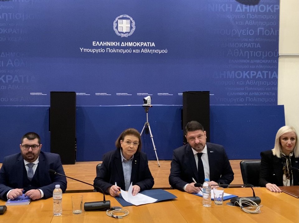 Λ. Μενδώνη, Νικ. Χαρδαλιάς στην υπογραφή του Μνημονίου Συνεργασιας