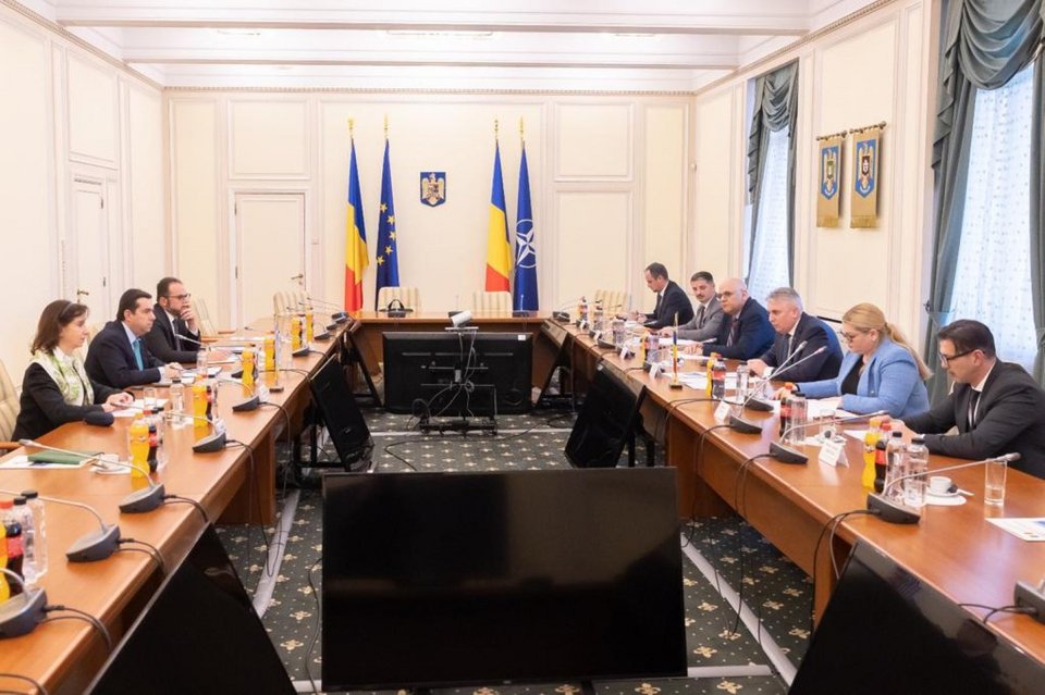 Επίσκεψη του υπουργού στη Ρουμανία