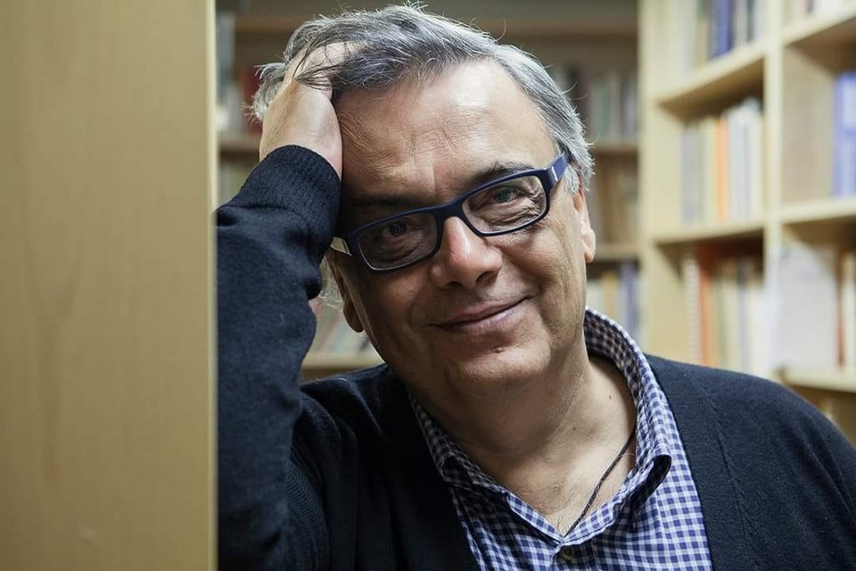 Στο ύψος των 6.700.000 ευρώ καθορίζεται η επιθυμητή επιχορήγηση της Εθνικής Βιβλιοθήκης προκειμένου να επιτελέσει το έργο της, μας λέει ο Σταύρος Ζουμπουλάκης