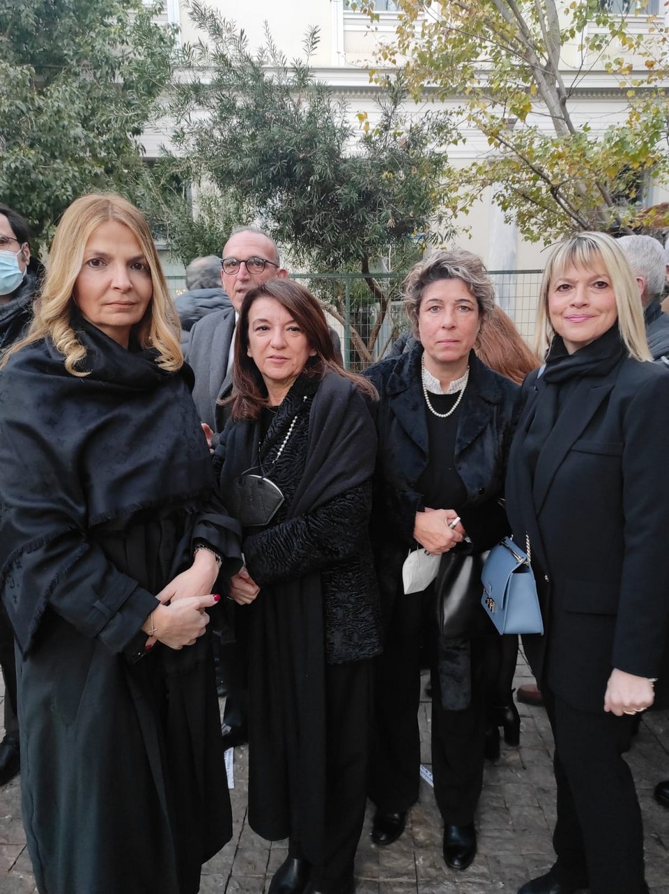 Lady Κάτια Δαυίδ (πρώτη από αριστερά στη φωτό)