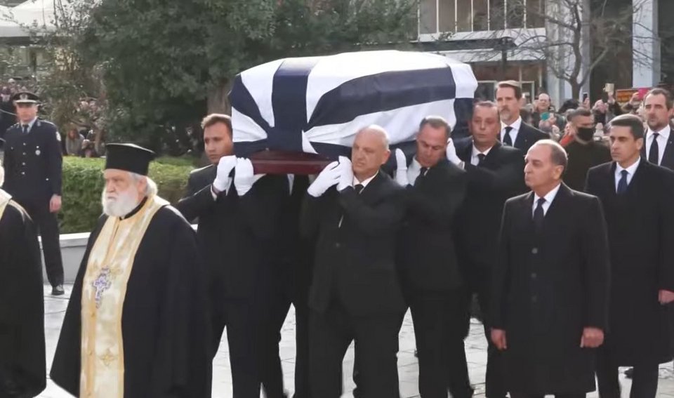 κηδεία τέως βασιλιάς κωνσταντίνος φωτογραφίες από την μητρόπολη και το τατόι