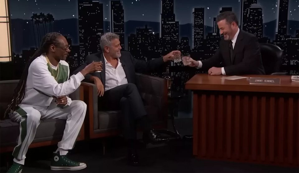 Τζορτζ Κλούνεϊ και Snoop Dog στην εκπομπή του Τζίμι Κίμελ