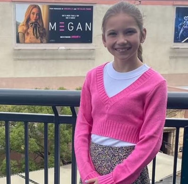 Η γλυκιά Amie μεταμορφώθηκε σε μια κούκλα δολοφόνο