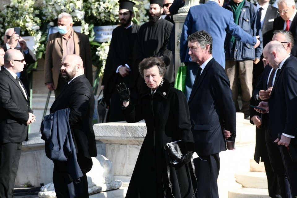 Η αδελφή του Καρόλου εκπροσώπησε την βρετανική βασιλική οικογένεια