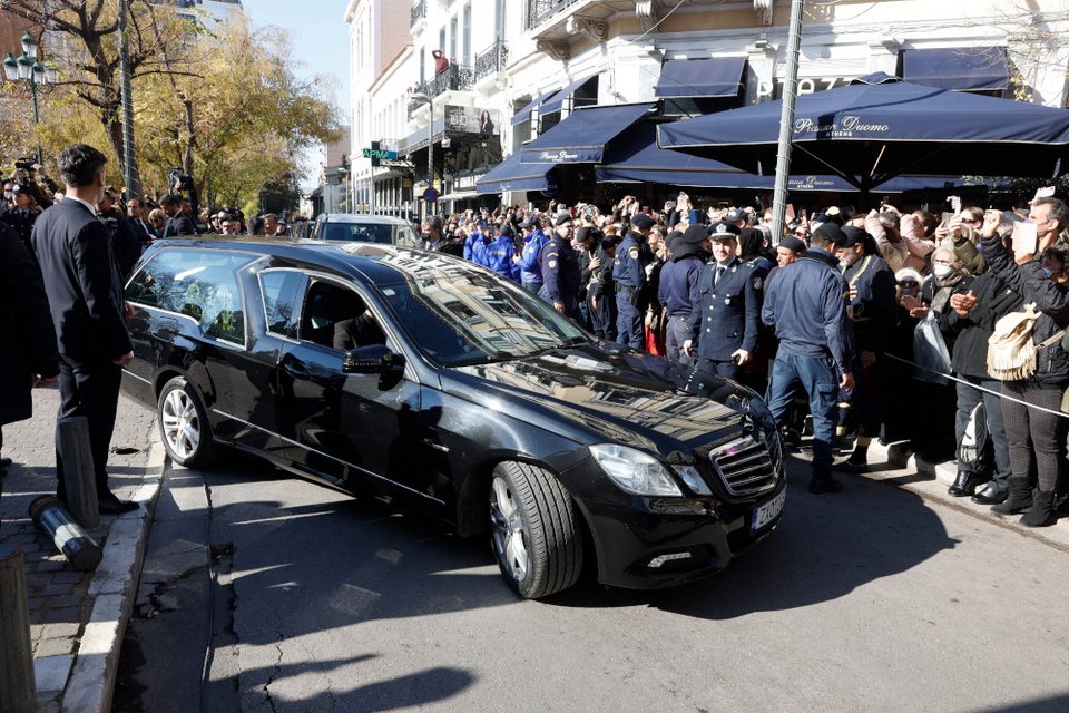 Στο Τατόι μεταφέρεται η σορός του τέως βασιλιά Κωνσταντίνου / EUROKINISSI