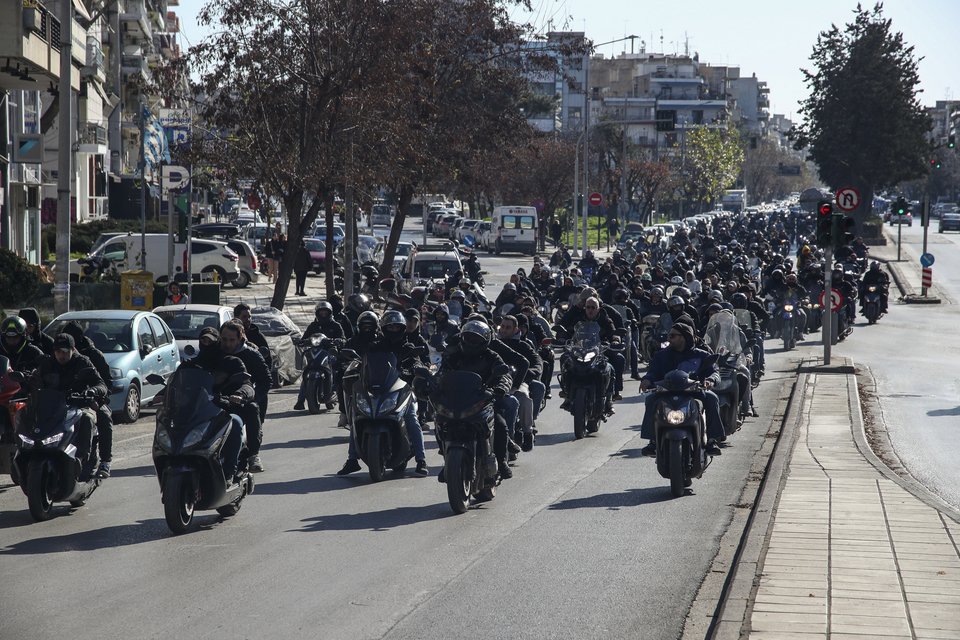 Μηχανοκίνητη πορεία από οπαδούς του Άρη στη Θεσσαλονίκη για τον Άλκη Καμπανό