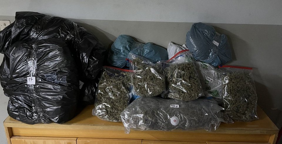 Τι βρέθηκε στη γιάφκα των μελών της συμμορίας στην Πάτρα