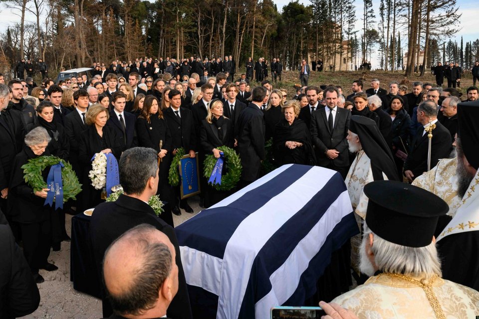 Ταφή τέως βασιλιά Κωνσταντίνου στο Τατόι