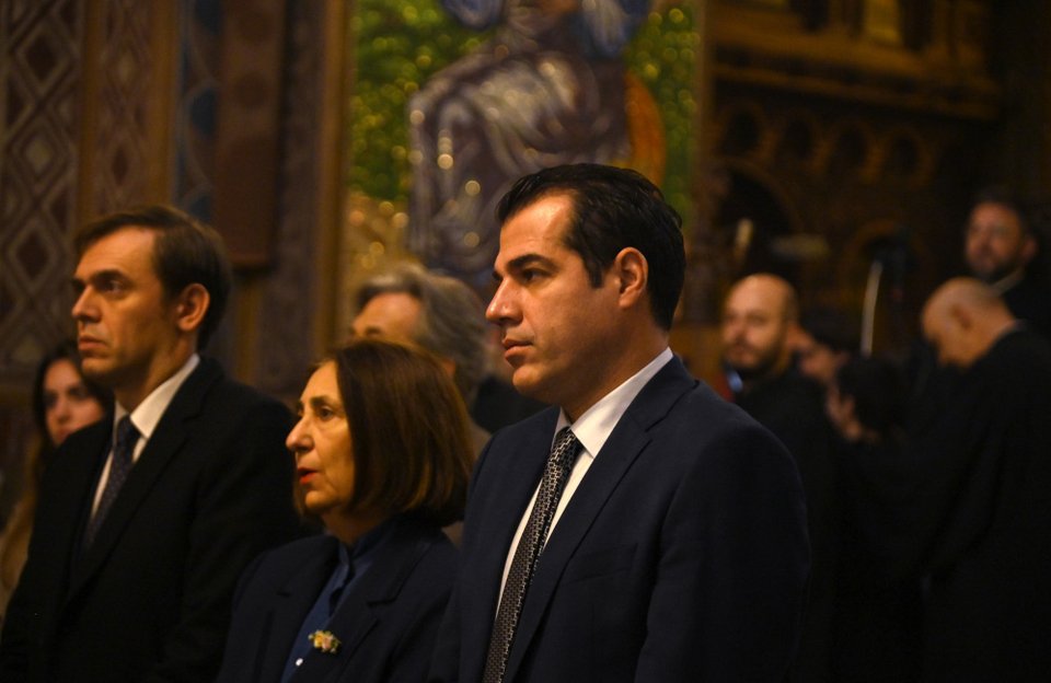 Θάνος Πλεύρης / INTIME
