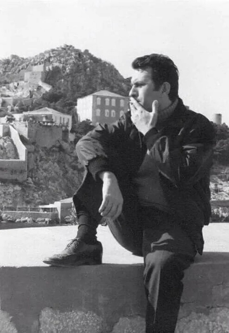 «Για τον κόσμο, ήμουν ένας Ρομπέν των Δασών, ένας Σεβάχ Θαλασσινός»