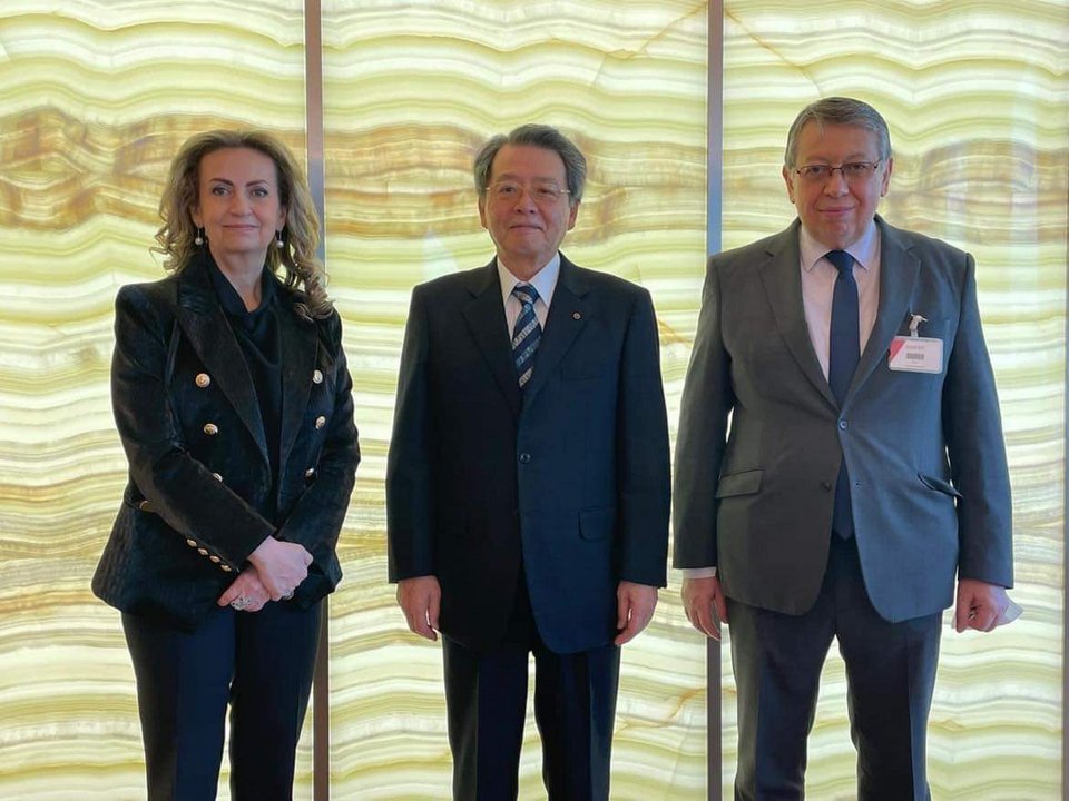 Η Πρόεδρος του ΕΒΕΑ με τον Πρόεδρο του Japan Chamber of Commerce and Industry και τον Εμπορικό Ακόλουθο της Πρεσβείας