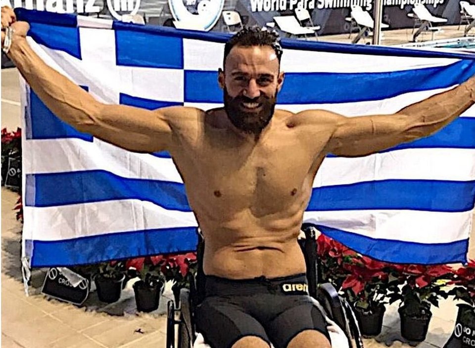 Αντώνης Τσαπατάκης