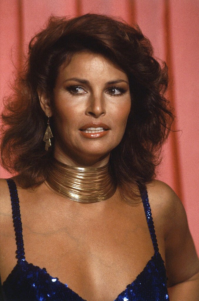 Η Raquel Welch κατά τη διάρκεια της 51ης απονομής των βραβείων Όσκαρ, 9 Απριλίου 1979