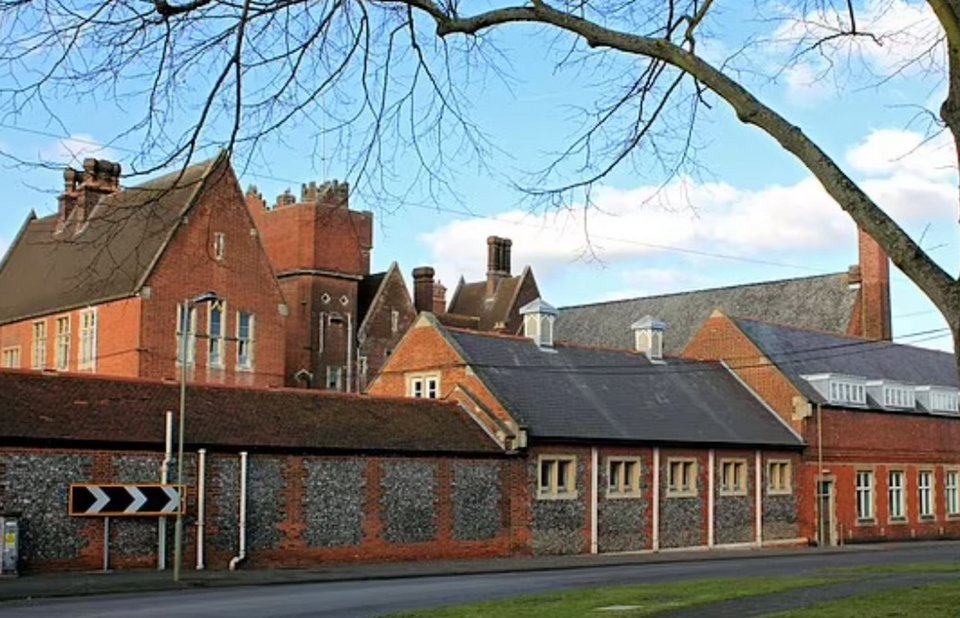 Epson College