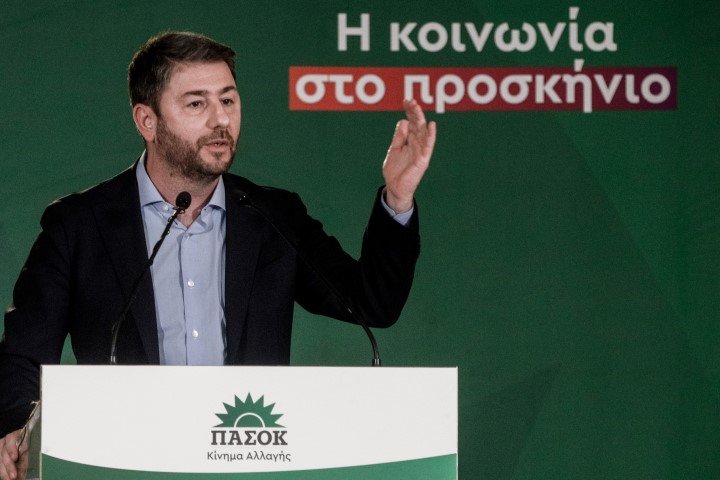 Στιγμιότυπο από την ομιλία Ανδρουλάκη στο Μενίδι / Φωτογραφία: ΓΙΩΡΓΟΣ ΚΟΝΤΑΡΙΝΗΣ/EUROKINISSI