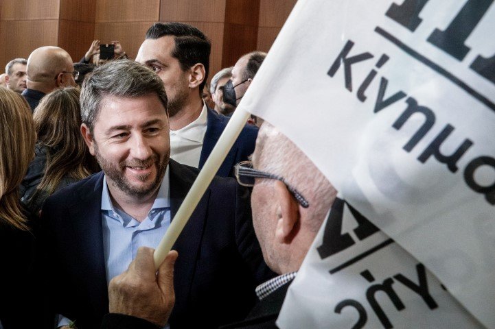 Στιγμιότυπο από την ομιλία Ανδρουλάκη στο Μενίδι / Φωτογραφία: ΓΙΩΡΓΟΣ ΚΟΝΤΑΡΙΝΗΣ/EUROKINISSI