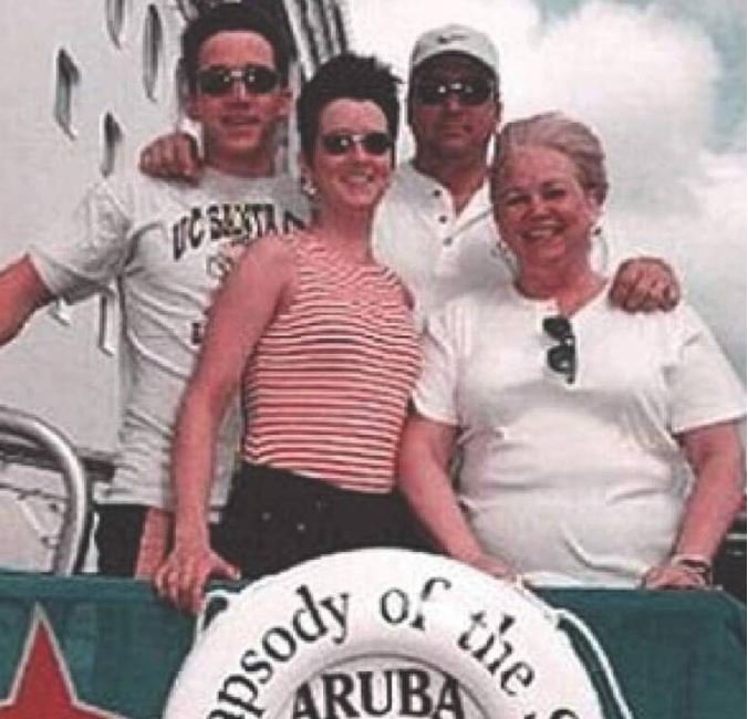 Η οικογένεια Bradley λίγο πριν από την εξαφάνιση της Amy Lynn Bradley.