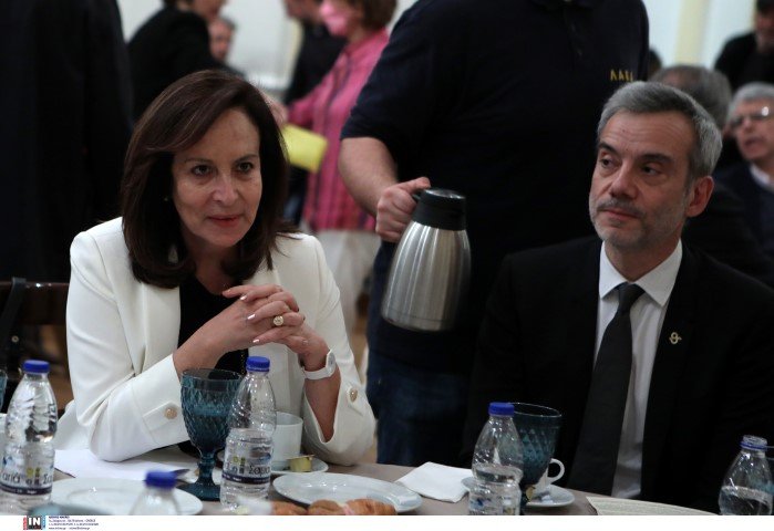 Η Άννα Διαμαντοπούλου και ο δήμαρχος Θεσσαλονίκης Κωνσταντίνος Ζέρβας / Φωτογραφία: Intimenews/ΠΕΡΙΣΤΕΡΗΣ ΔΗΜΗΤΡΗΣ 