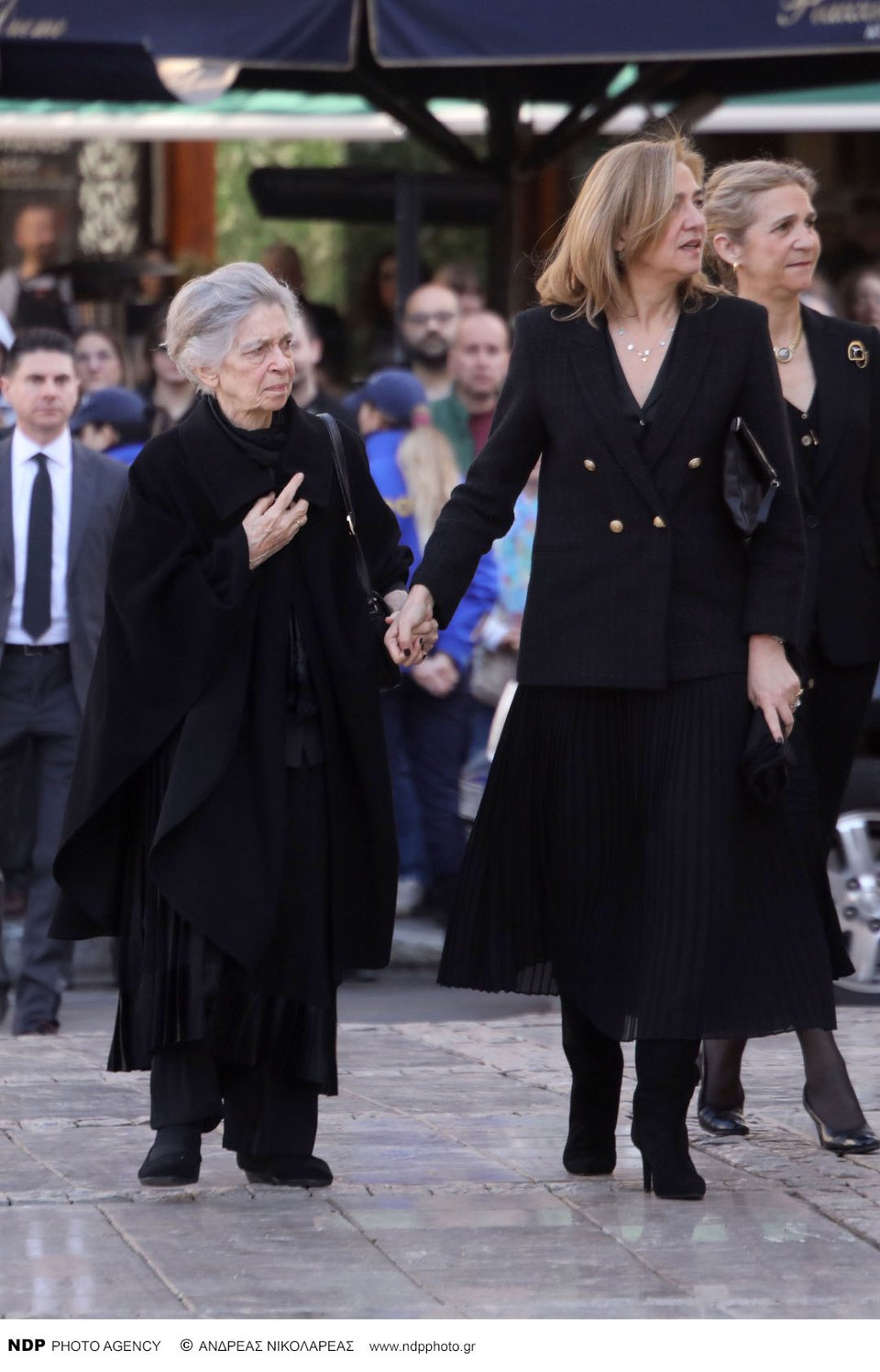 Η Ειρήνη, η μικρότερη αδερφή του Κωνσταντίνου και της Σοφίας.