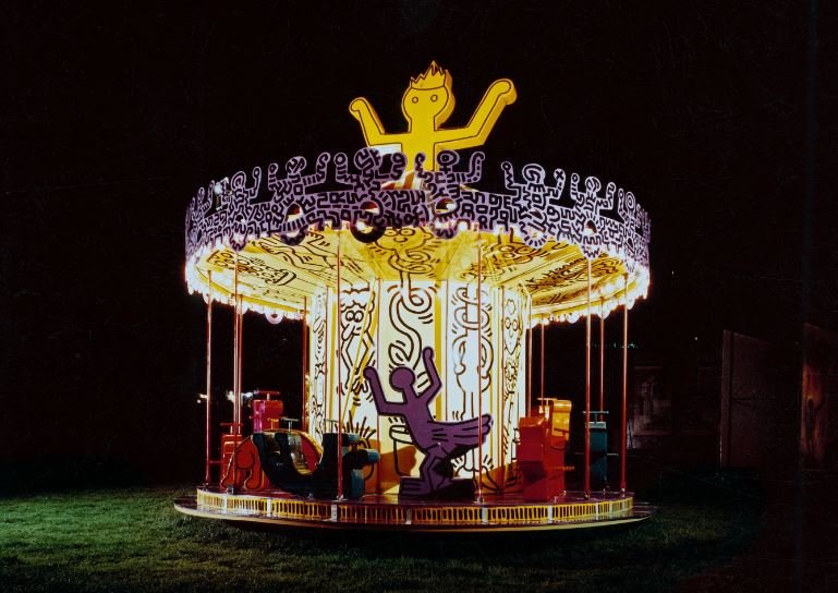 To λούνα παρκ που σχεδίασε ο Κιθ Χάρινγκ