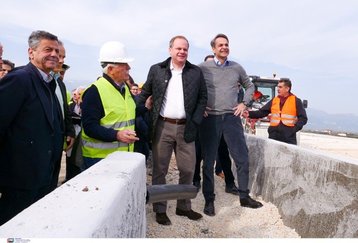 Κώστας Καραμανλής και Κυριάκος Μητσοτάκης στον Ε65 -Φωτογραφία: Intimenews/ΚΥΔΩΝΑΣ ΓΙΩΡΓΟΣ