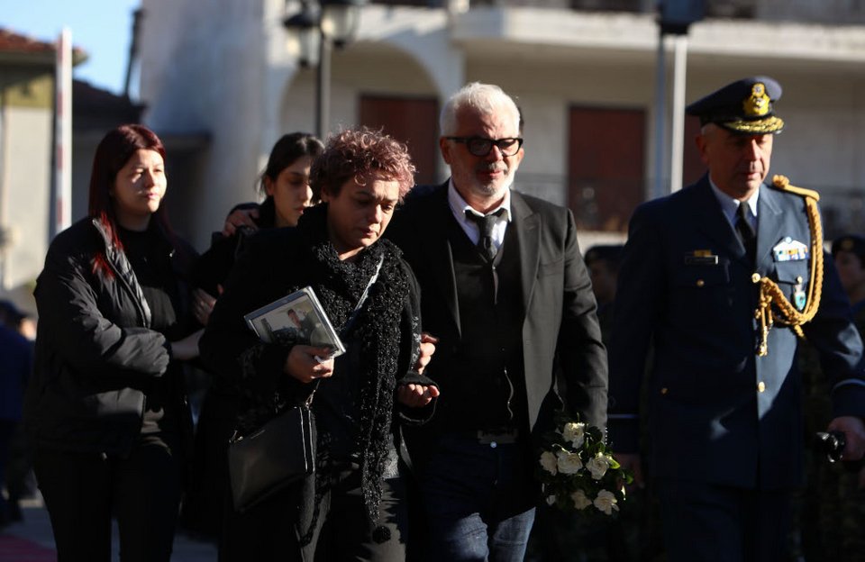 Η οικογένεια του 29χρονου υποσμηναγού