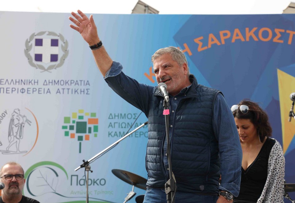 Μήνυμα για αντάμωση στο Πάρκο Τρίτση και το Πάσχα από τον κ. Πατούλη