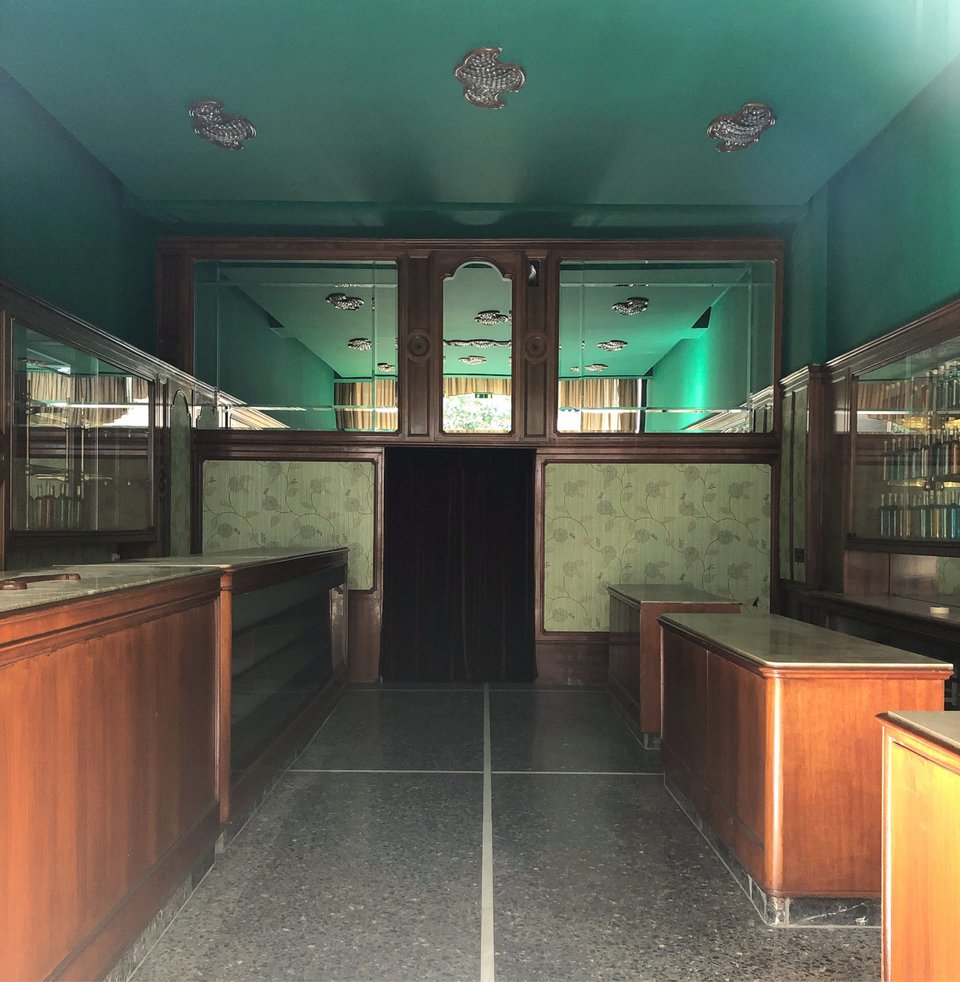 Μέσω φωτογραφιών που ανεβαίνουν στη σελίδα προκύπτει ένα διαδικτυακό λεύκωμα για να θυμούνται οι παλιοί και να μαθαίνουν οι νεότεροι...