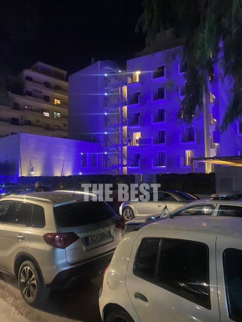Πάτρα: 18χρονος έπεσε από τον 3ο όροφο γνωστού ξενοδοχείου -Μεταφέρθηκε στο νοσοκομείο, σε κρίσιμη κατάσταση -Φωτογραφία: Thebest