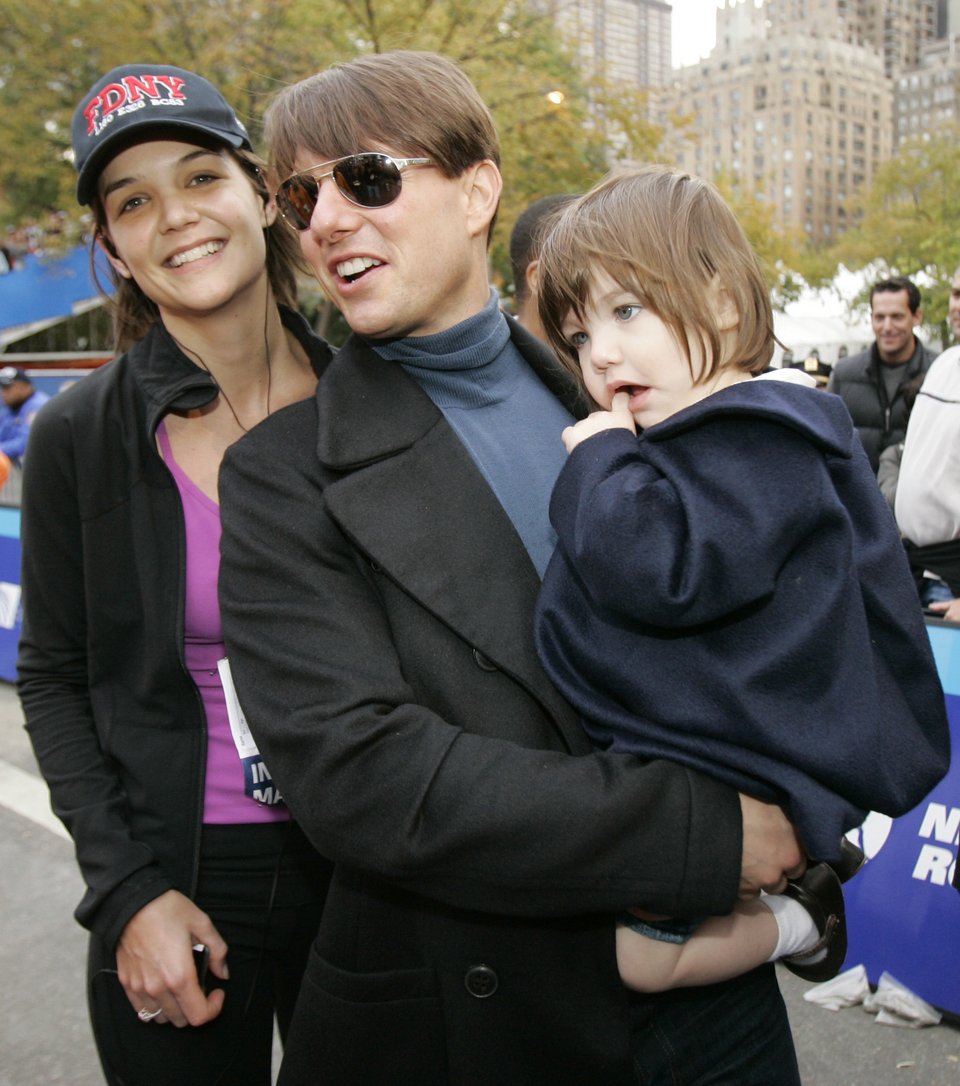 Katie Holmes, Tom Cruise και η μικρή Suri το 2007