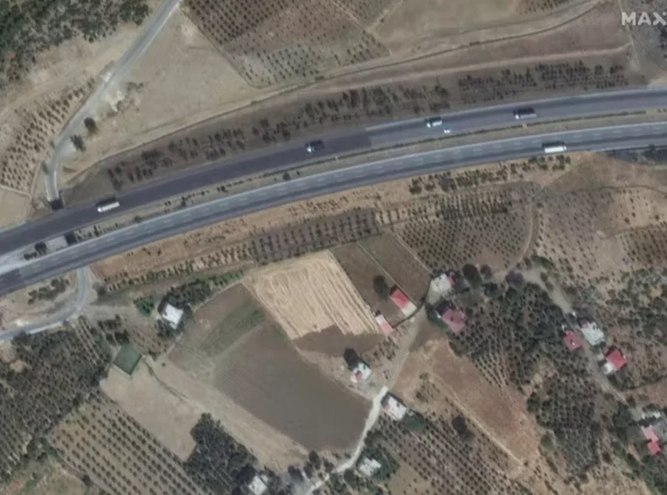 Δορυφορική εικόνα πριν το σεισμό (6 Σεπτεμβρίου 2019) (Maxar)