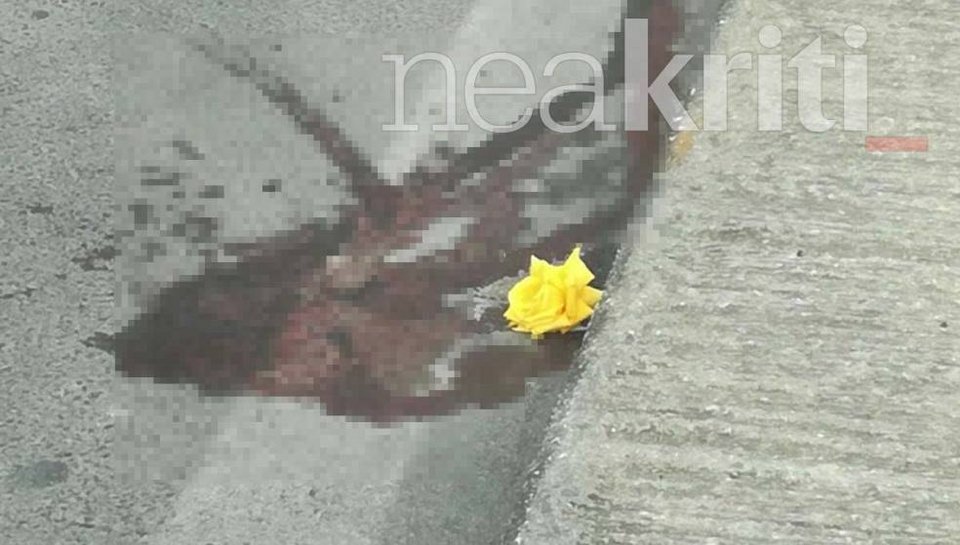 Τριαντάφυλλο στη μνήμη της 63χρονης στο Ηράκλειο / Φωτογραφία: neakriti.gr