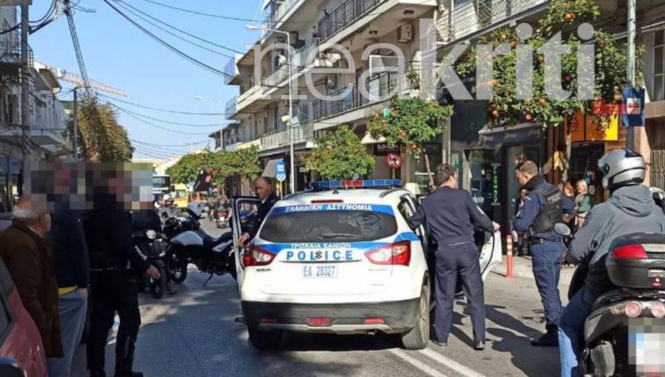 τροχαίο ατύχημα στο κέντρο των Χανίων-Φωτογραφία neakriti.gr