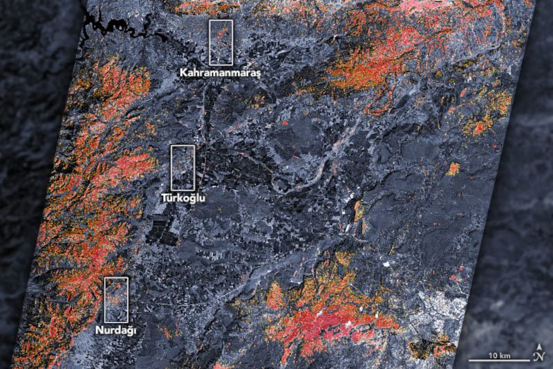 Ο χάρτης της NASA καταγράφει τις ζημιές απο τον σεισμό σε τρεις τουρκικές πόλεις