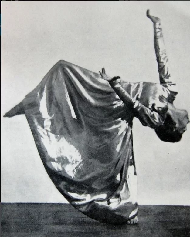 H Μary Wigman φωτογραφημένη από τον Hugo Erfurth