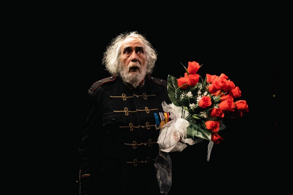 Κώστας Αρζόγλου