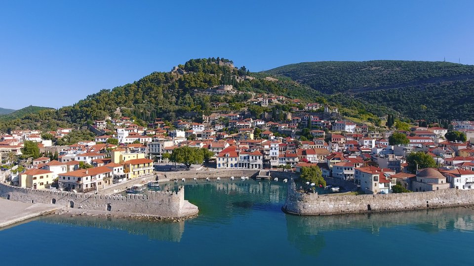 ναυπακτος