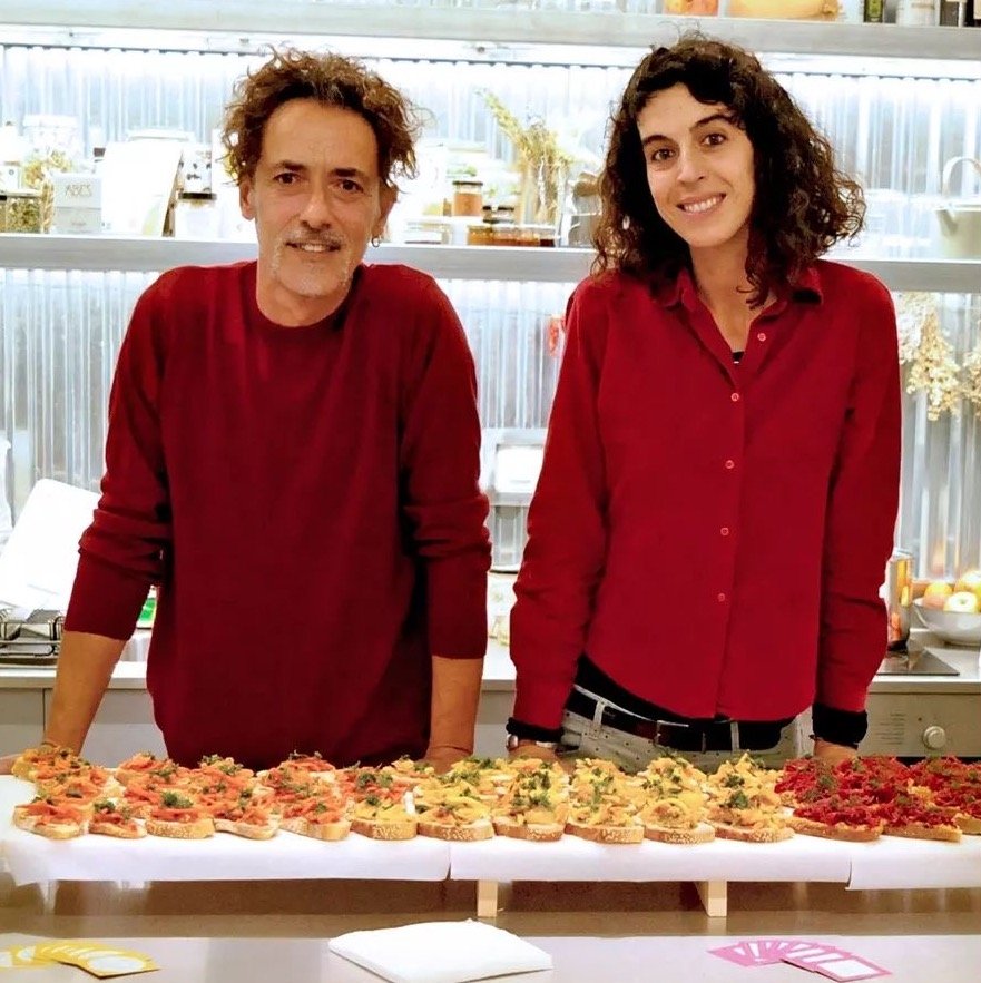  Ο Άγγελος και η Miriam /  Φωτογραφία: symbiosis.ff/Instagram