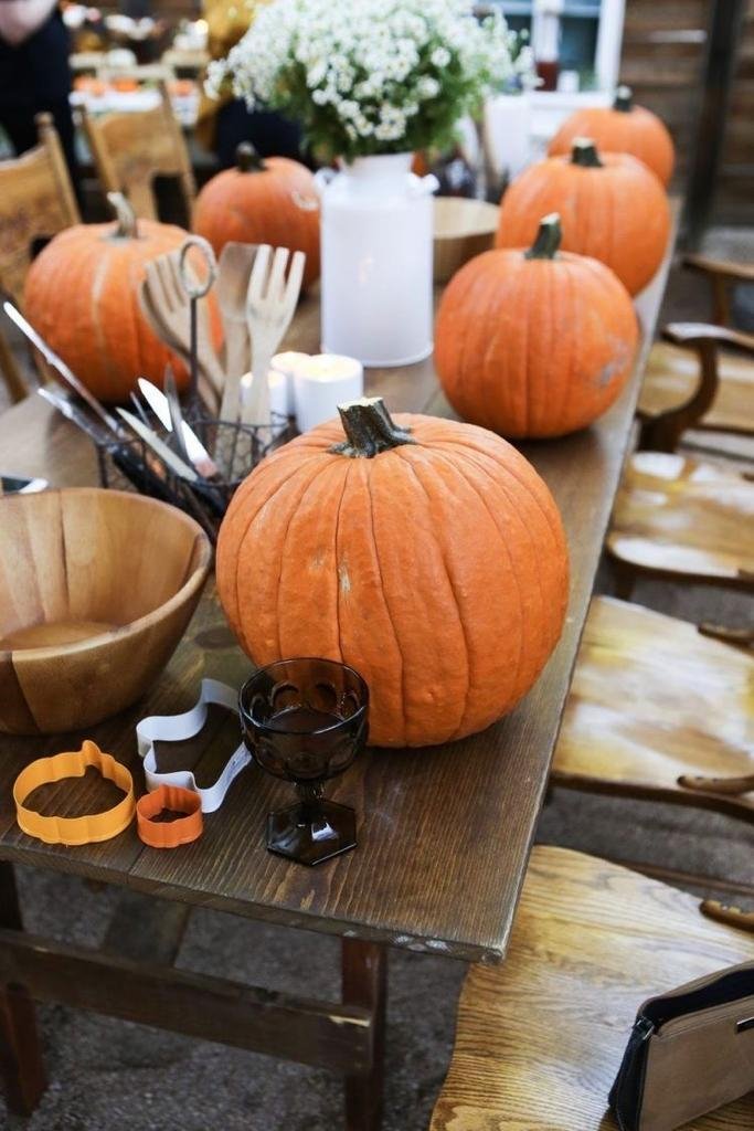 Εικόνα από το εργαστήριο-σεμινάριο με τις κολοκύθες