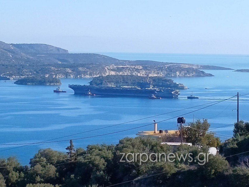 Το αεροπλανοφόρο του αμερικανικού Ναυτικού (USN), USS George H.W. Bush, στη Σούδα / zarpanews.gr