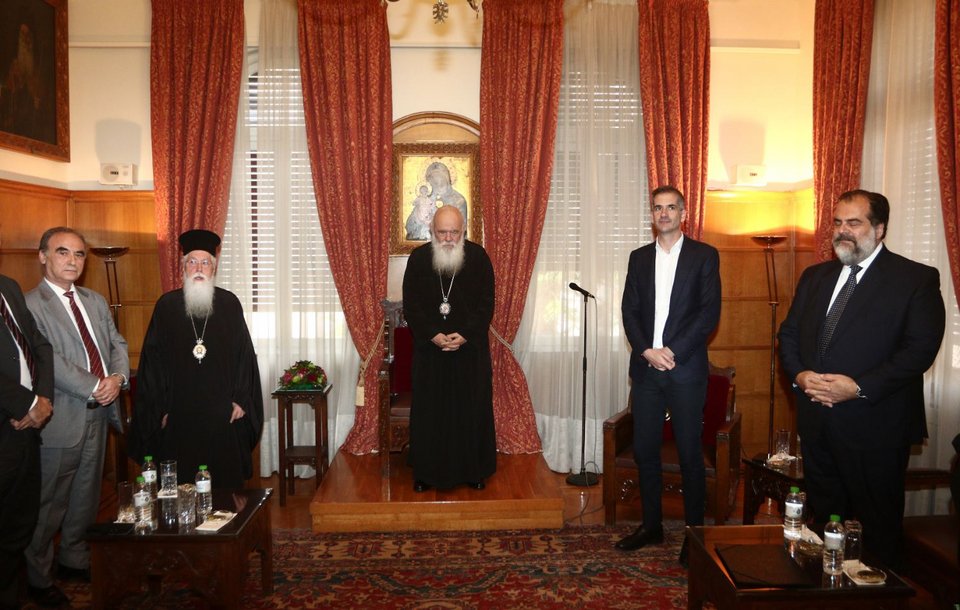 Συμπαραστάτης της εκκλησίας ο εφοπλιστής Πατέρας